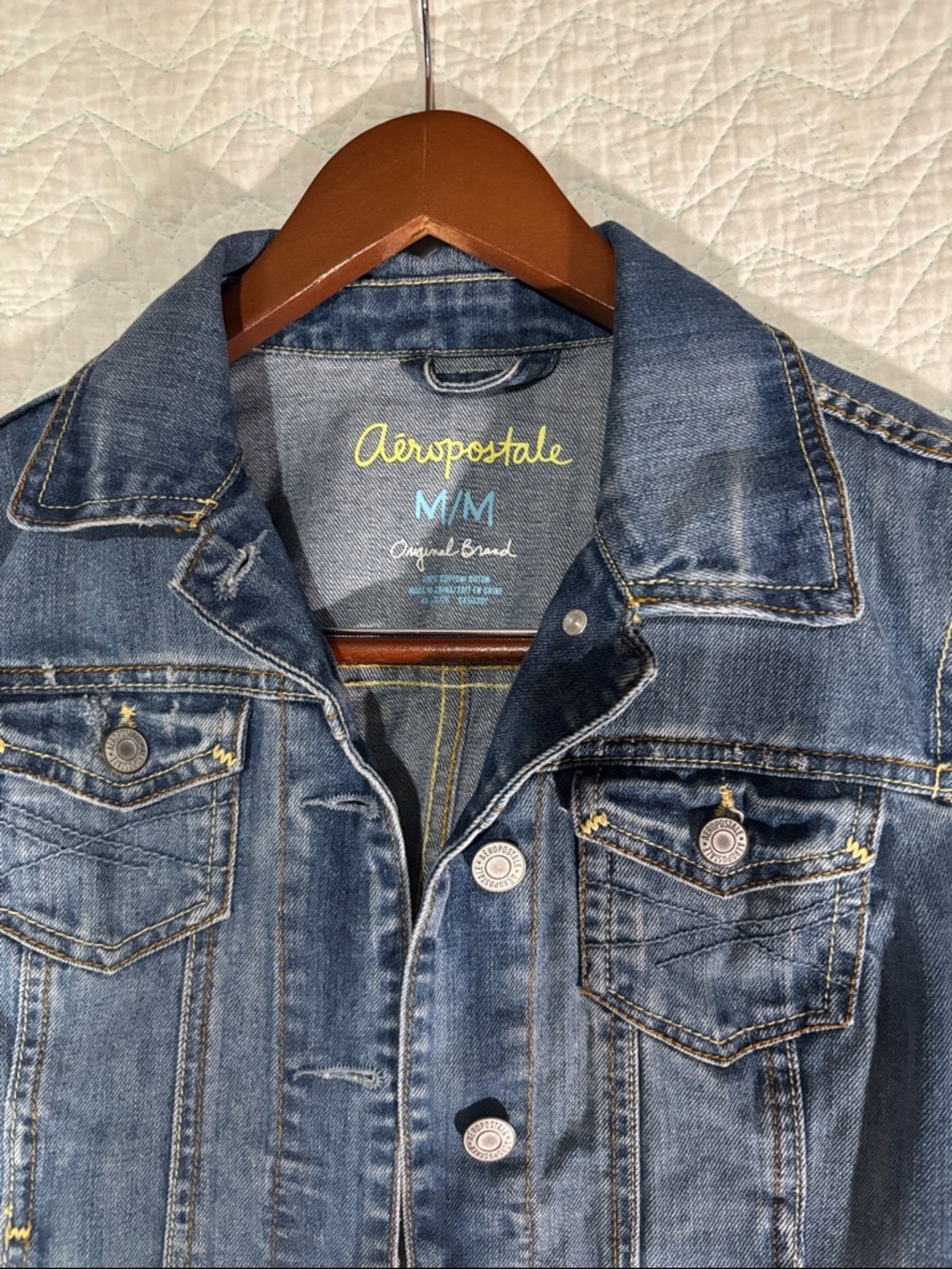 Aeropostale Blue Denim Jean Jacket 100%. Cotton medium EUC - Picture 3 of 6